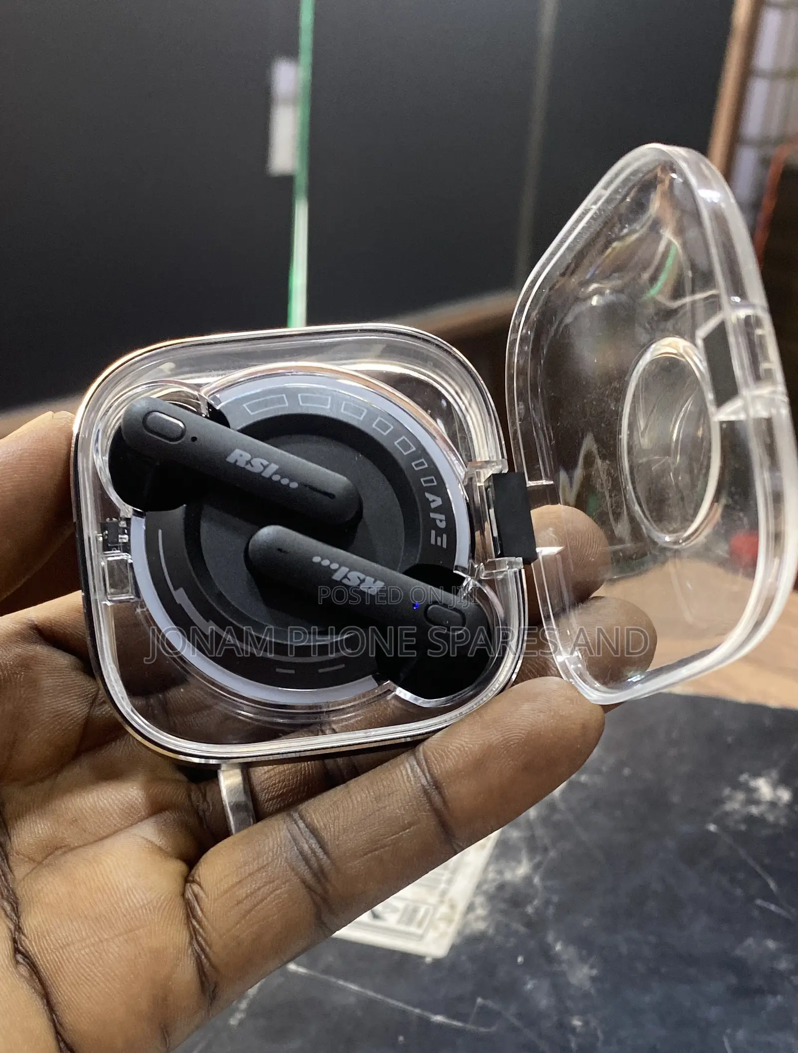 Me-136 Headphone Wireless
