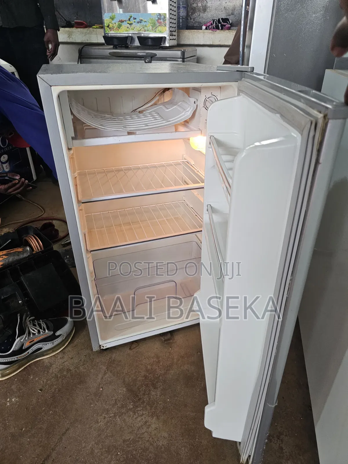 Full Time Fridge Repairing People
