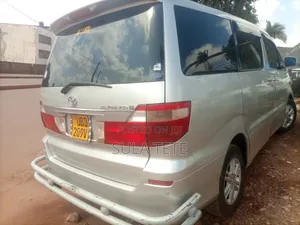 Toyota Alphard 2.4 Petrol AWD 2004 Silver