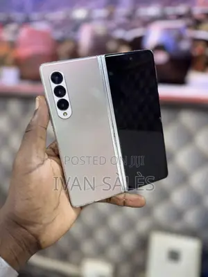Samsung Galaxy Z Fold 3 256 GB Silver