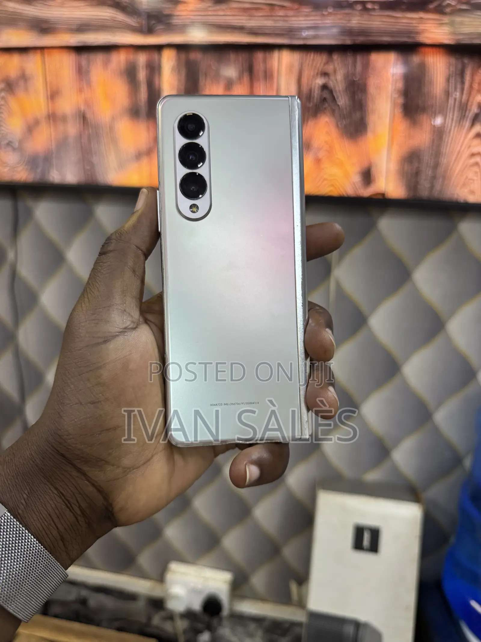 Samsung Galaxy Z Fold 3 256 GB Silver