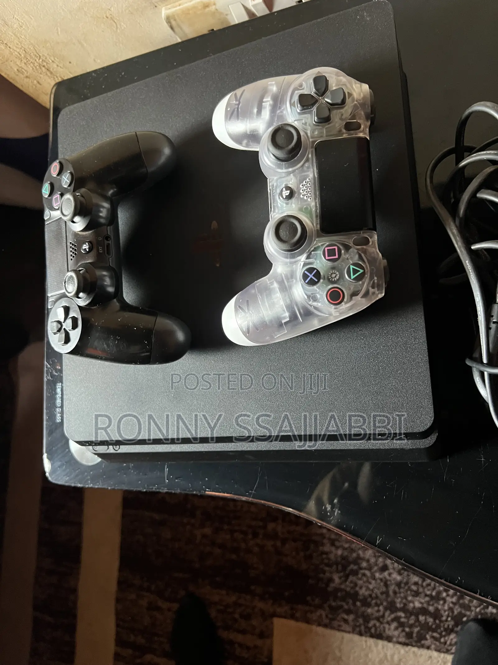 Play Station 4 ( Ps4)