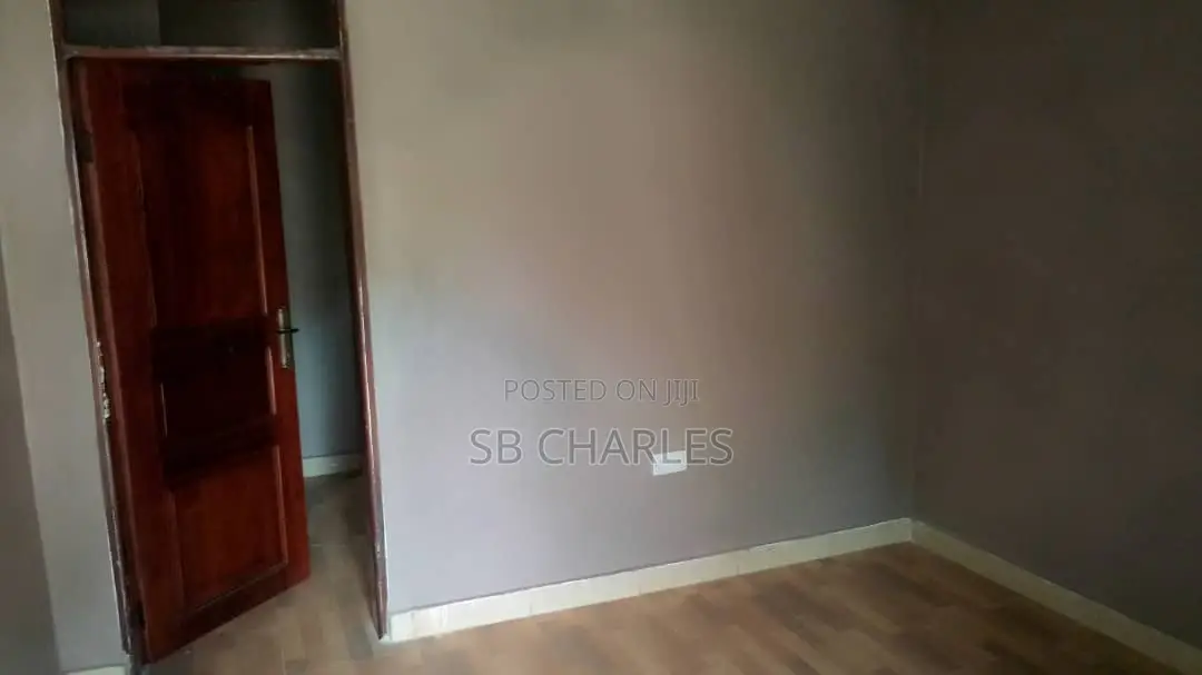 Furnished 7bdrm Apartment in Ntenjeru / Mukono for sale