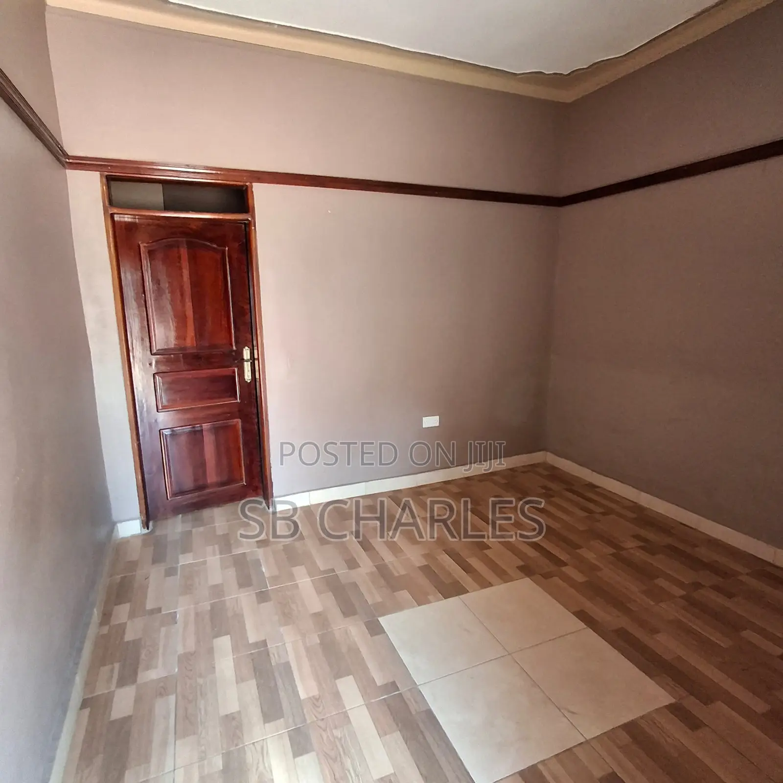 Furnished 7bdrm Apartment in Ntenjeru / Mukono for sale