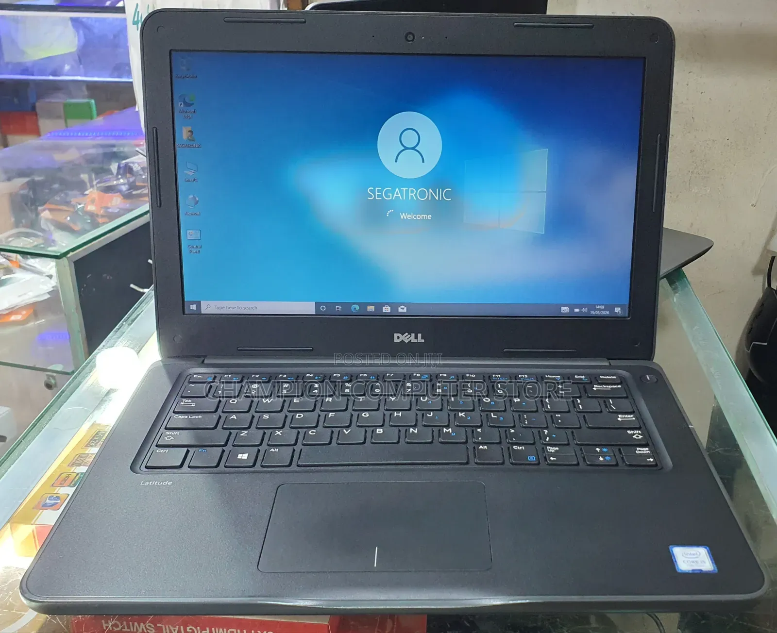 Laptop Dell Latitude 3380 4GB Intel Core i5 HDD 500GB