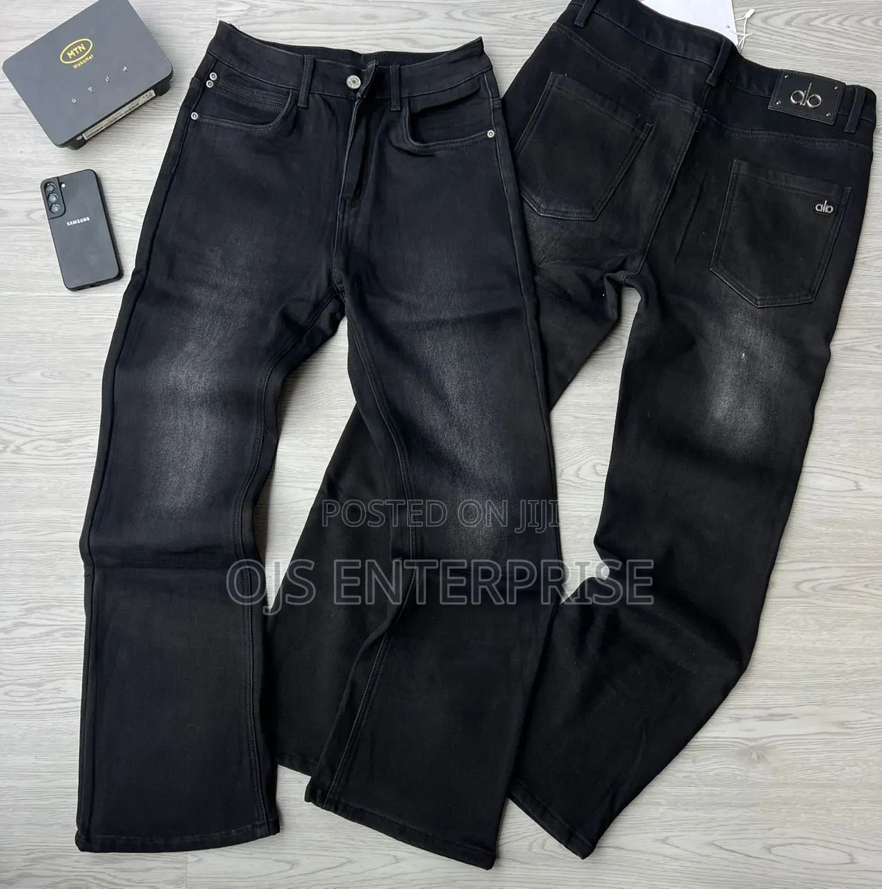 Quality Plain Buggy Jeans