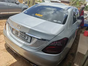 Mercedes-Benz C180 2014 Silver