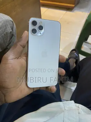 Apple iPhone 11 Pro 64 GB White