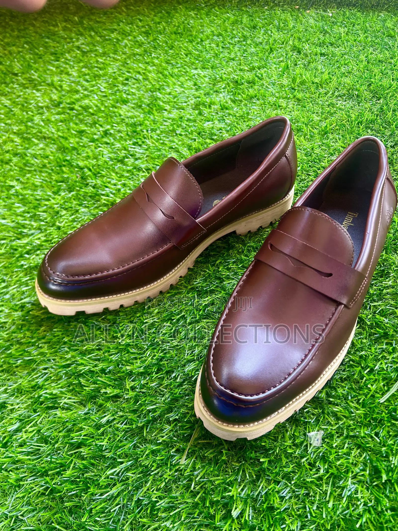 Men Classic Shoes