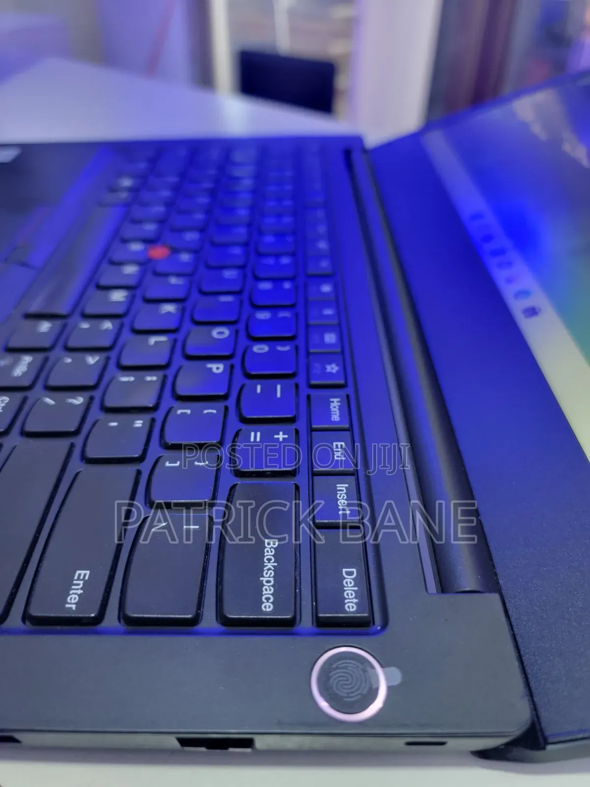 Laptop Lenovo ThinkPad E14 Gen 5 8GB Intel Core i5 SSD 256GB