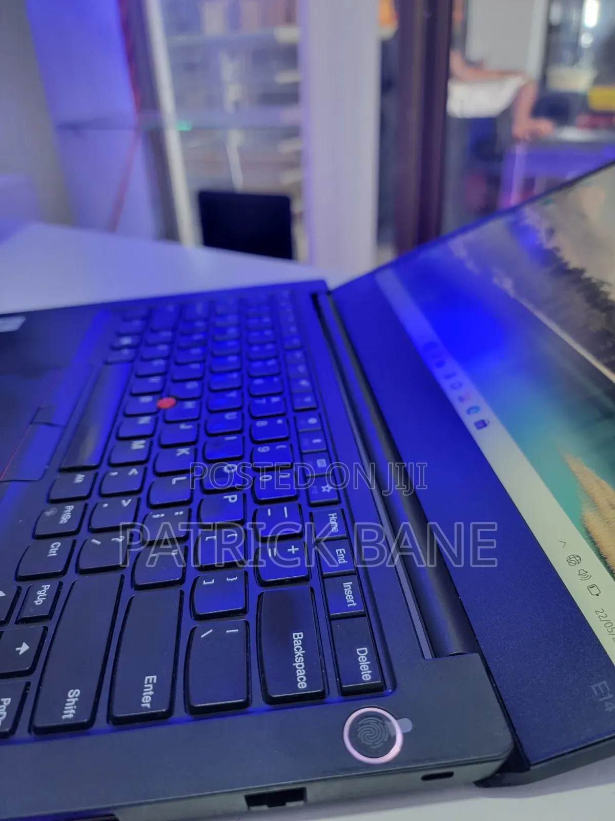 Laptop Lenovo ThinkPad E14 Gen 5 8GB Intel Core i5 SSD 256GB