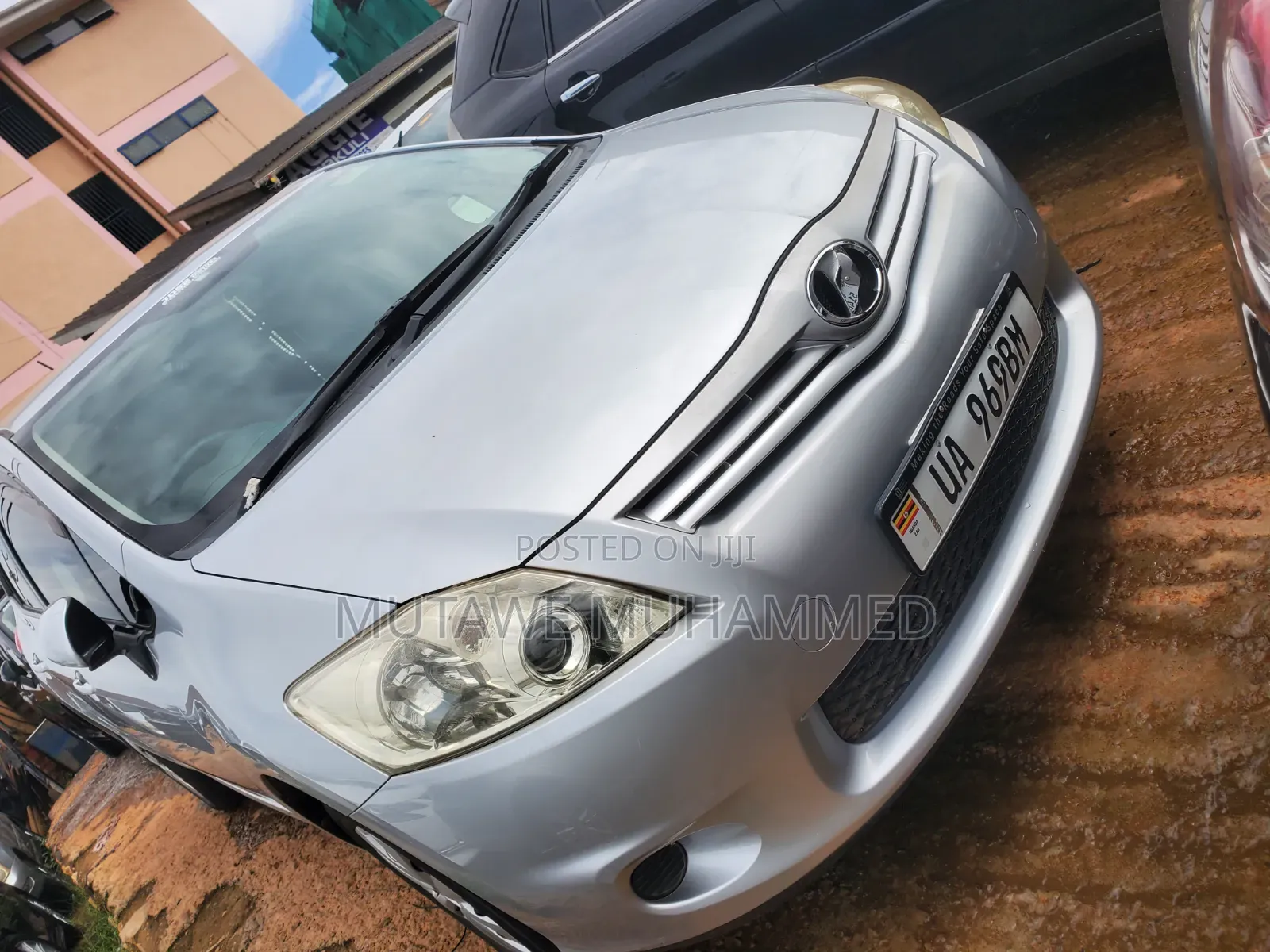 Toyota Auris 2010 Silver