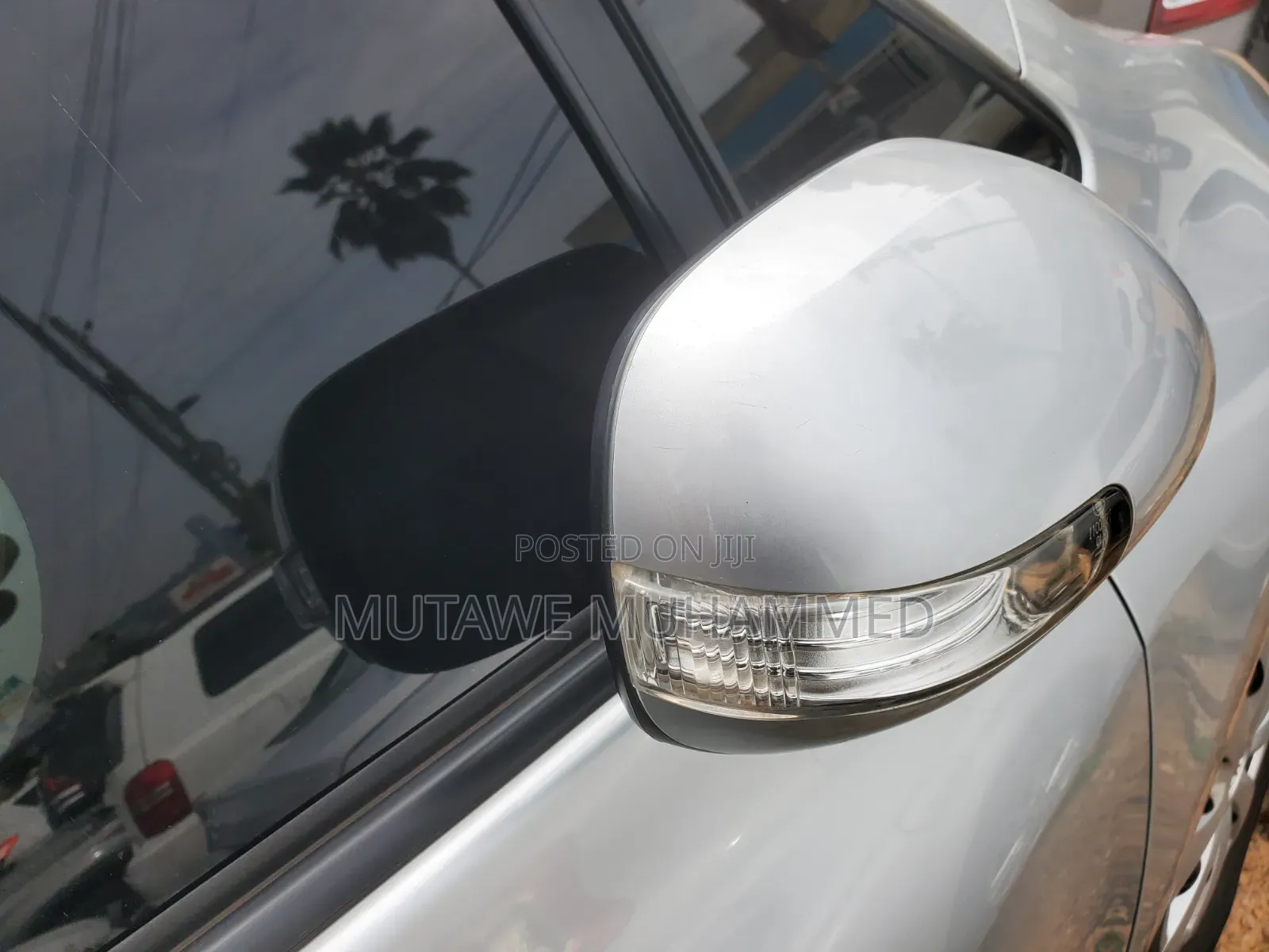 Toyota Auris 2010 Silver