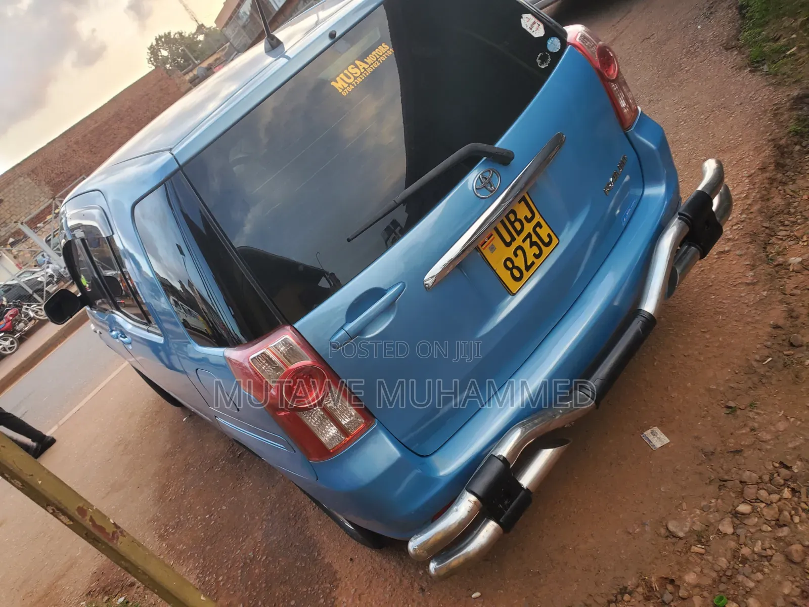 Toyota Raum 2010 Blue