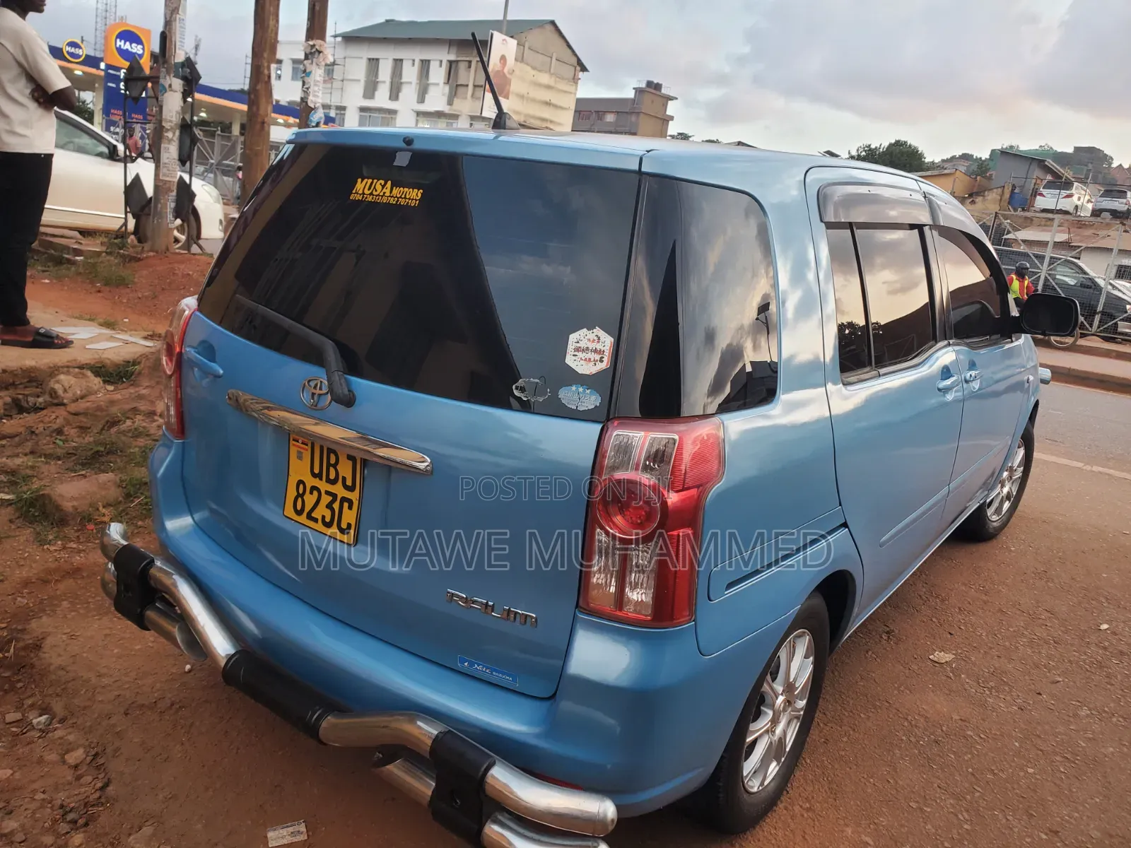 Toyota Raum 2010 Blue