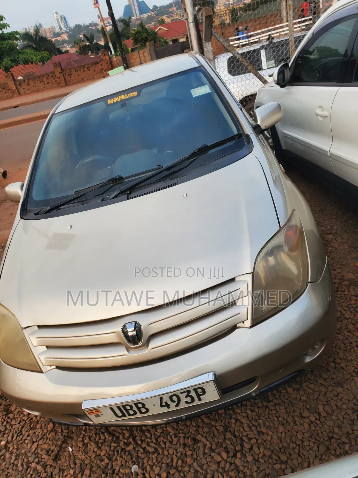 Toyota IST 2007 Gold