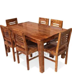 Home and Hotel Dinning Tables