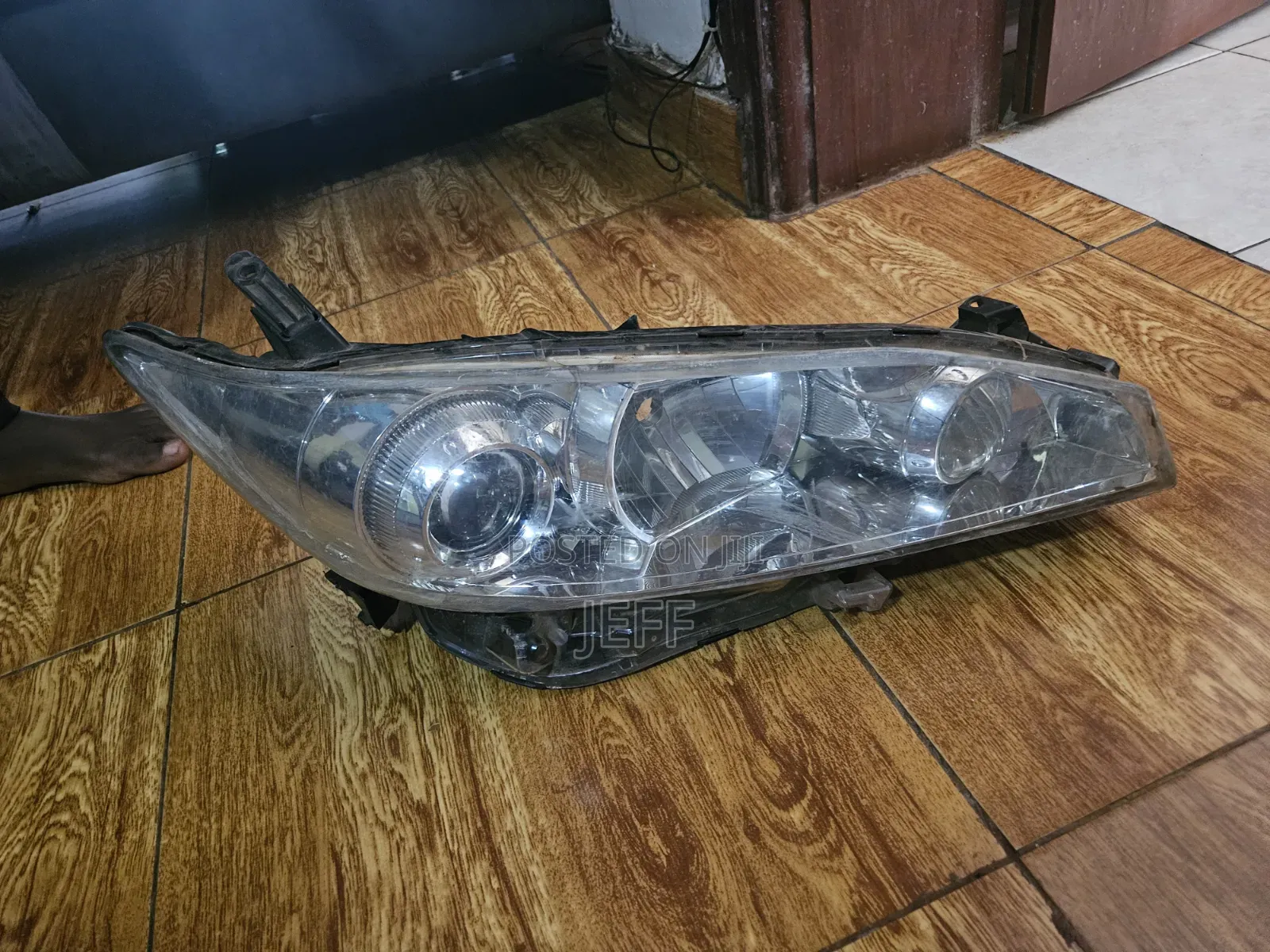 Toyota Wish Head Light Driverside