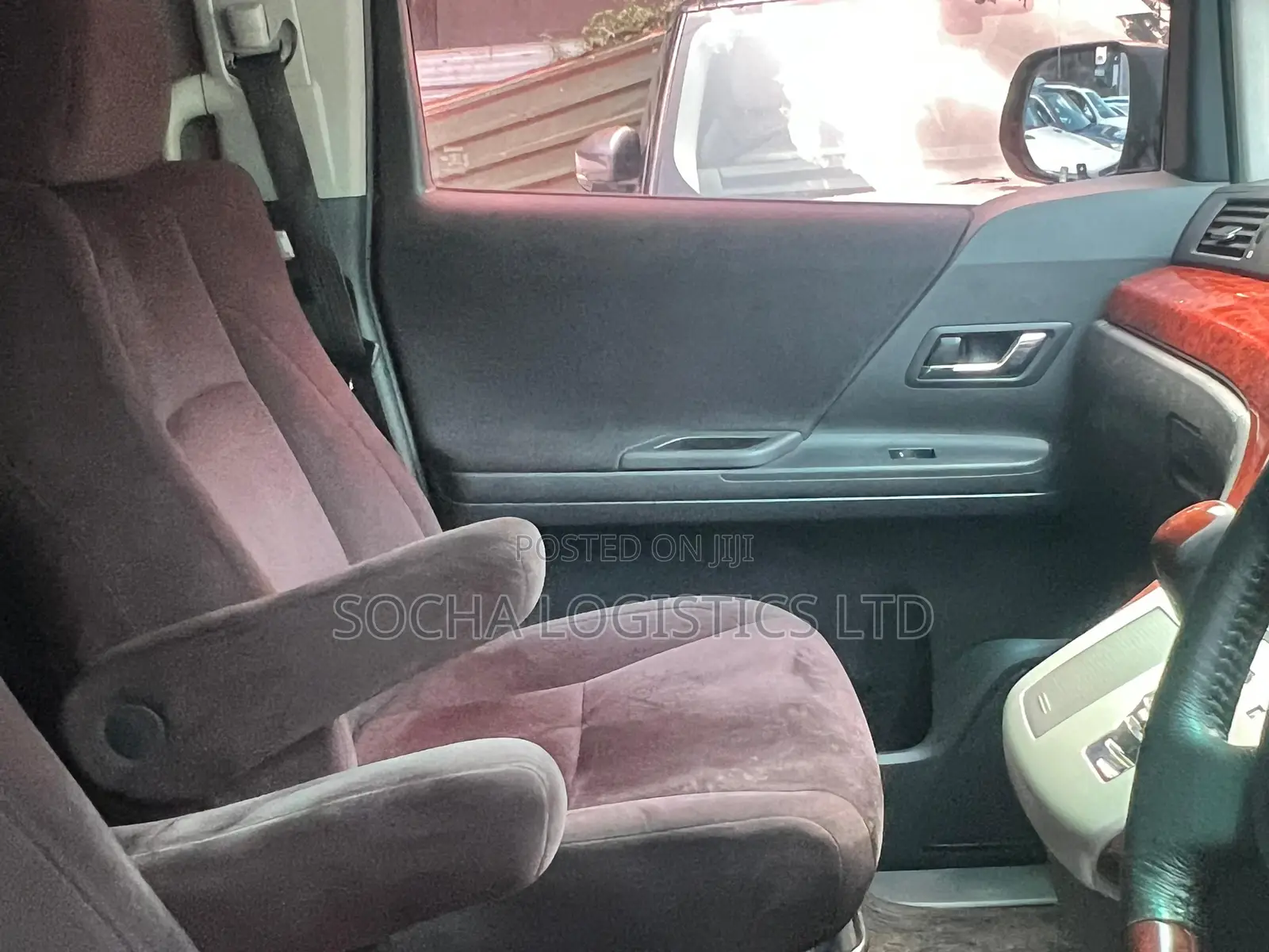 Toyota Alphard 2012 White