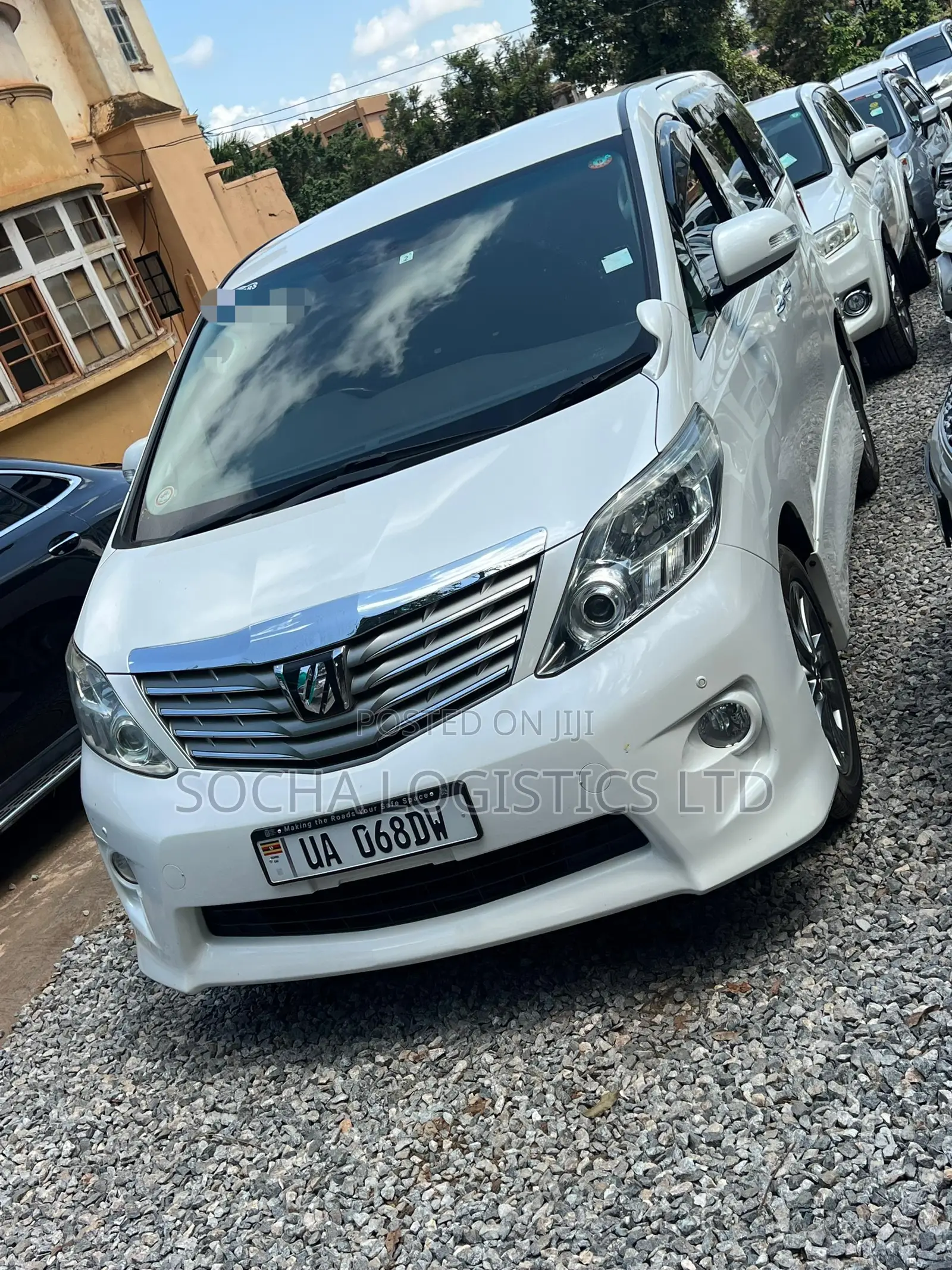 Toyota Alphard 2012 White