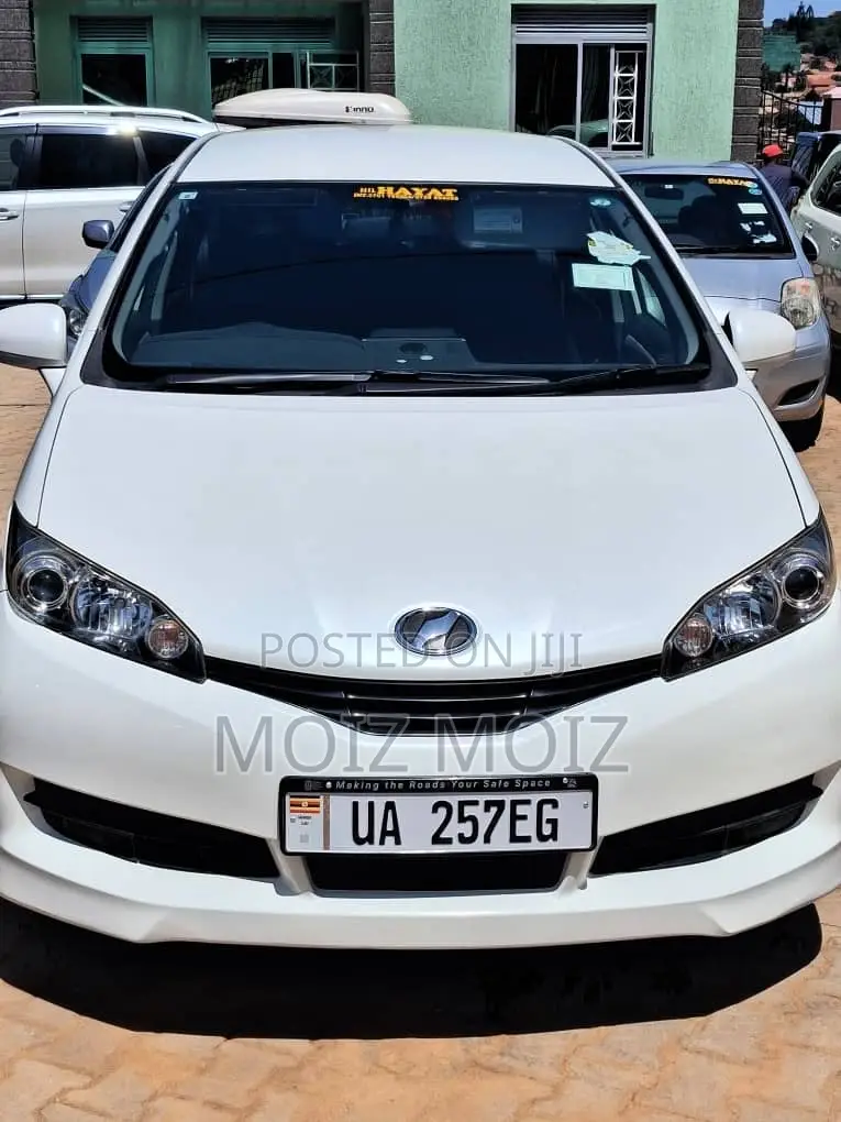 Toyota Wish 2010 White