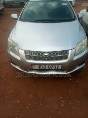 Toyota Corolla Fielder 2011 Silver