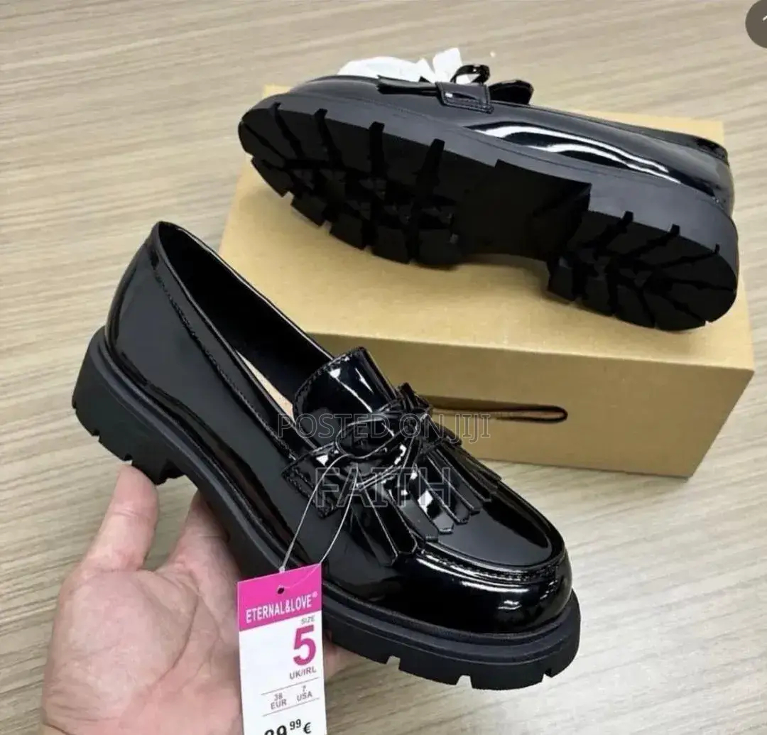 Shinny Shoes