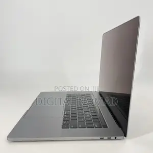 Laptop Apple MacBook Pro 2018 32GB Intel Core i9 SSD 512GB