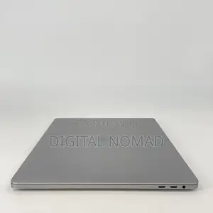 Laptop Apple MacBook Pro 2018 32GB Intel Core i9 SSD 512GB