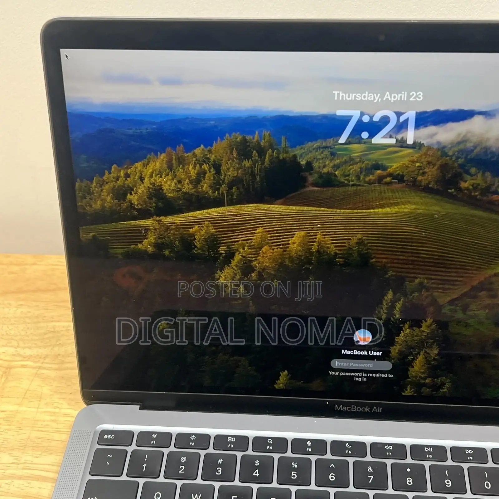 Laptop Apple MacBook Air 2020 M1 8GB Apple M1 SSD 512GB