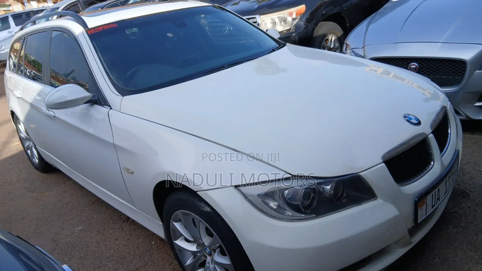 BMW 325i 2010 White