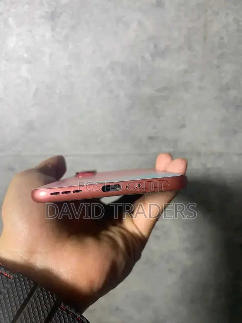 New Infinix Hot 60 Pro+ 256 GB Pink
