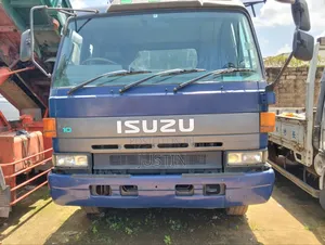 Isuzu V10 1990