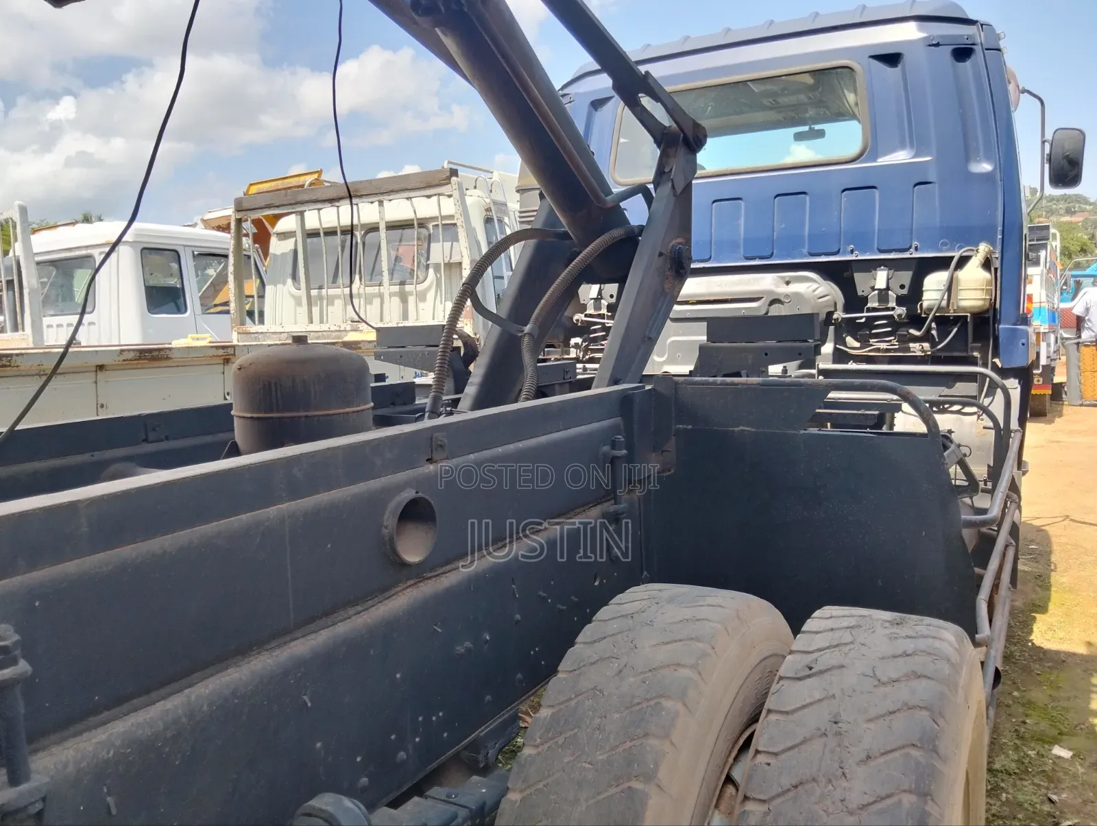 Isuzu V10 1990