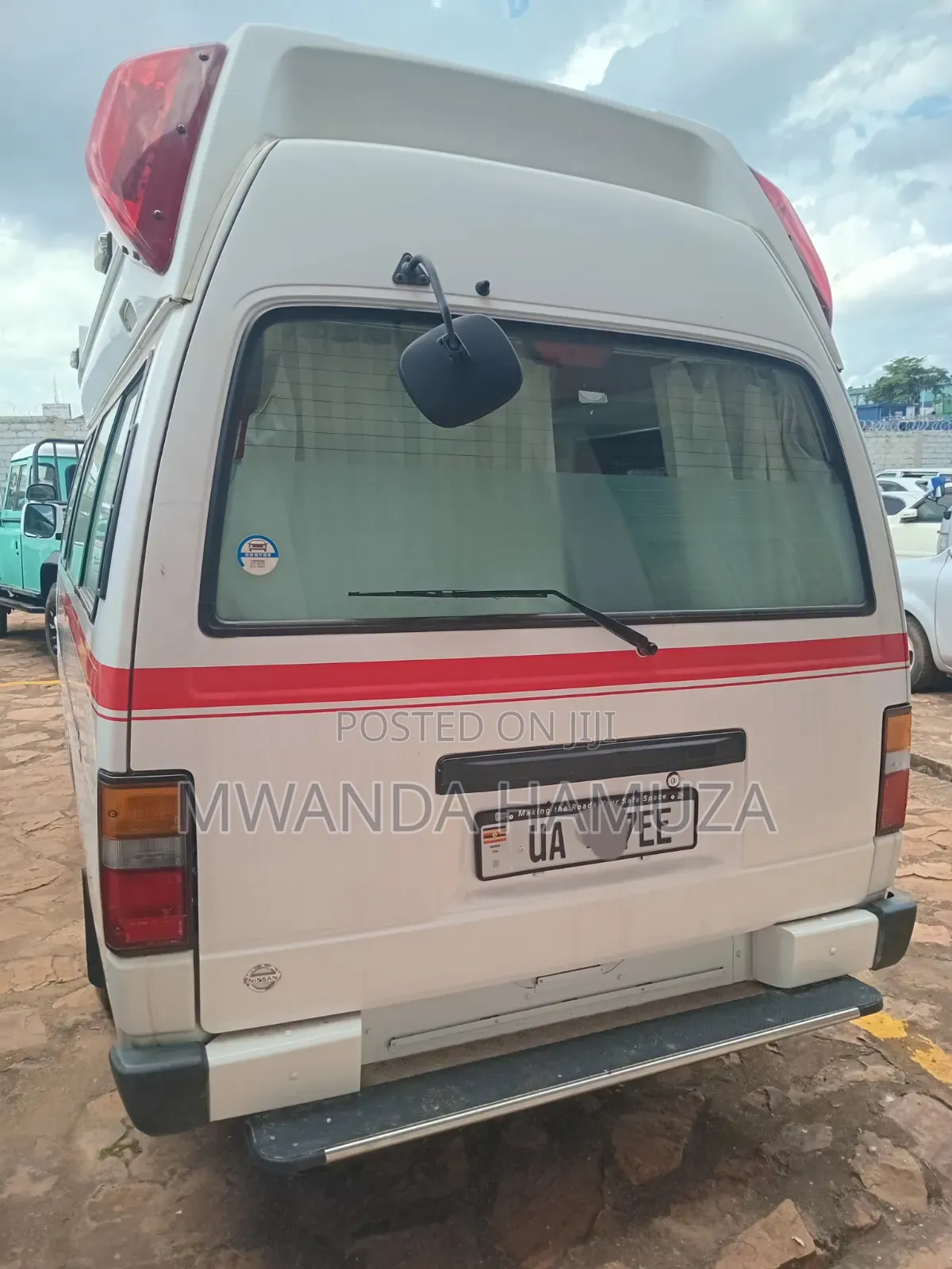 Nissan Caravan (Urvan) 2012 White