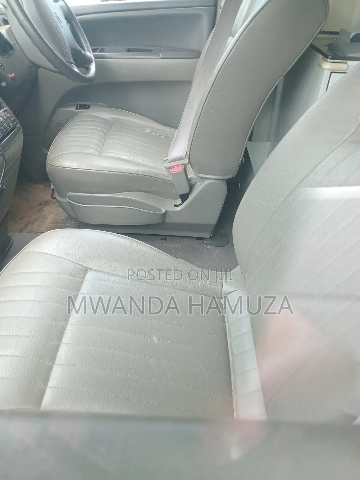 Nissan Caravan (Urvan) 2012 White