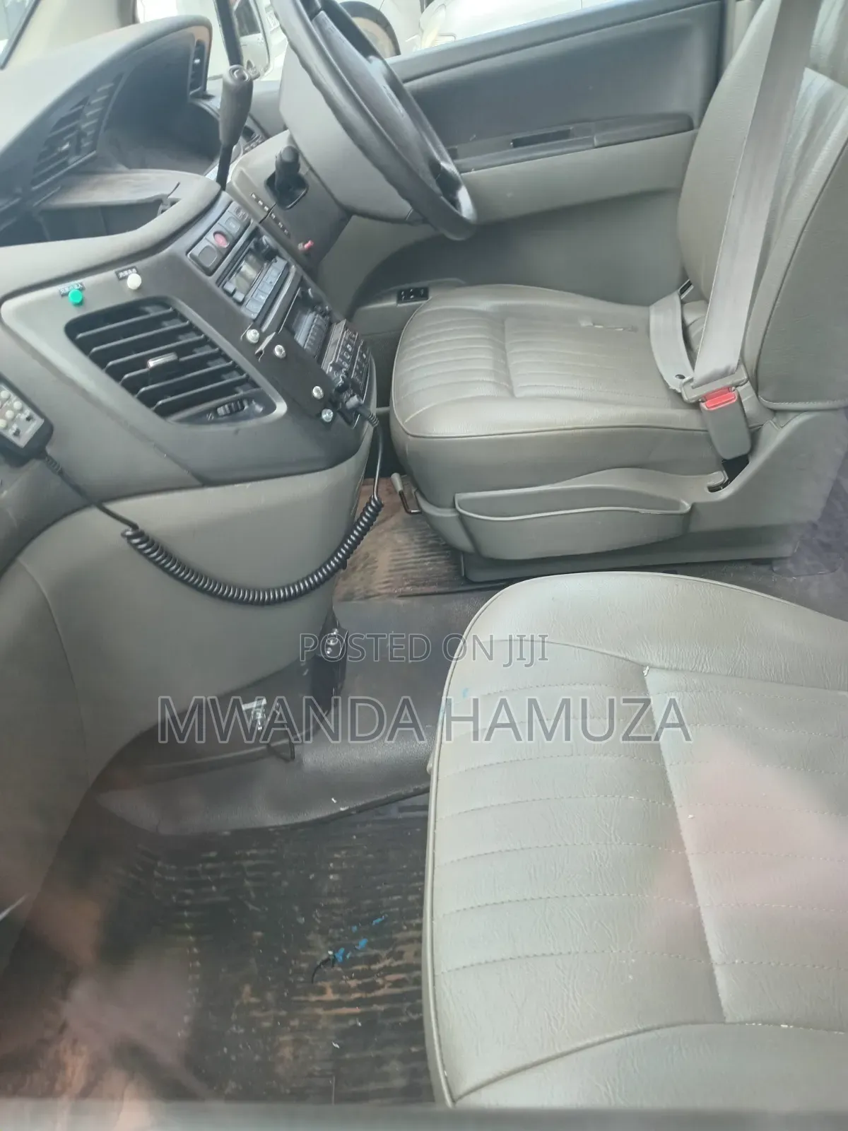 Nissan Caravan (Urvan) 2012 White
