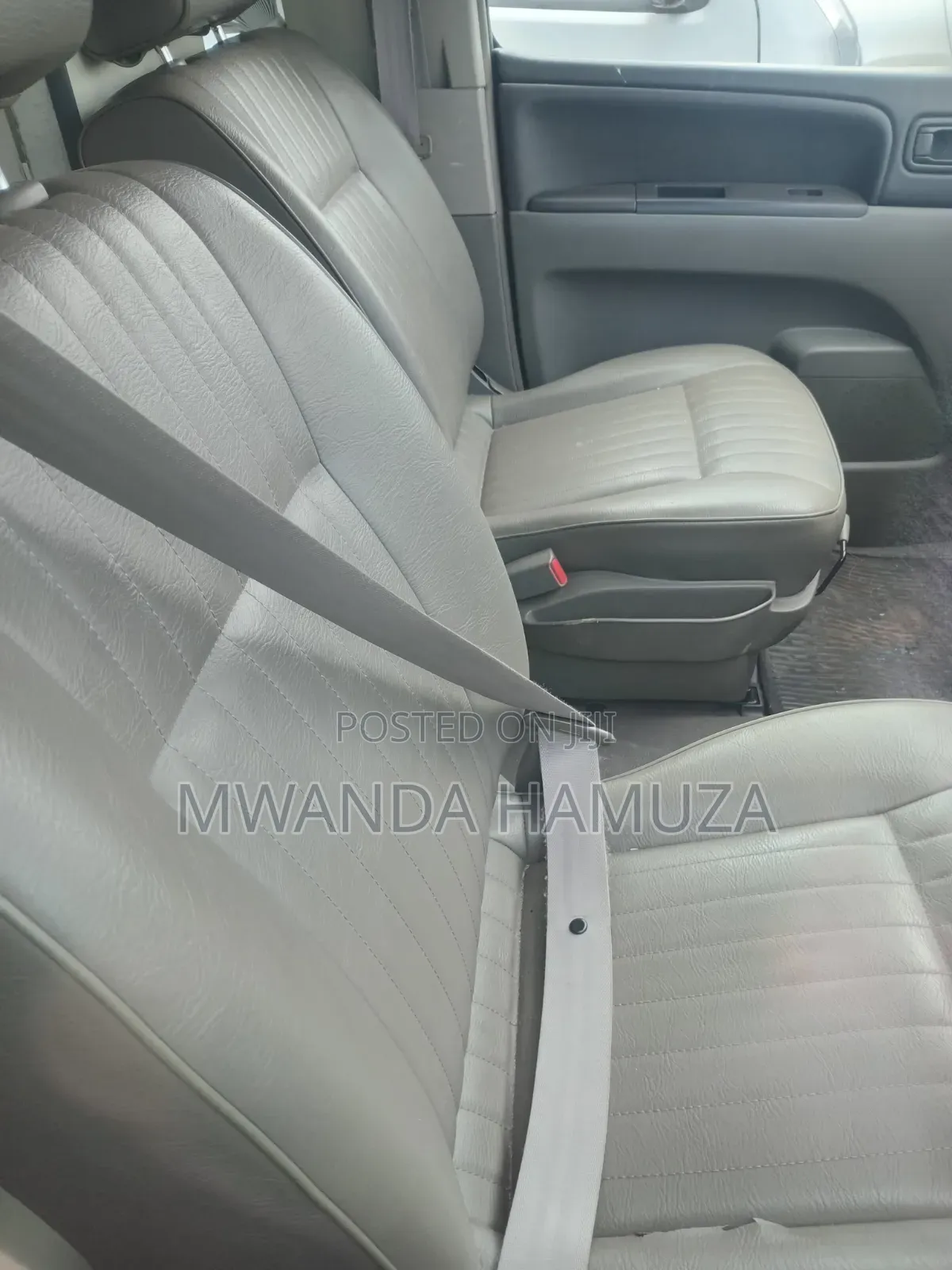 Nissan Caravan (Urvan) 2012 White