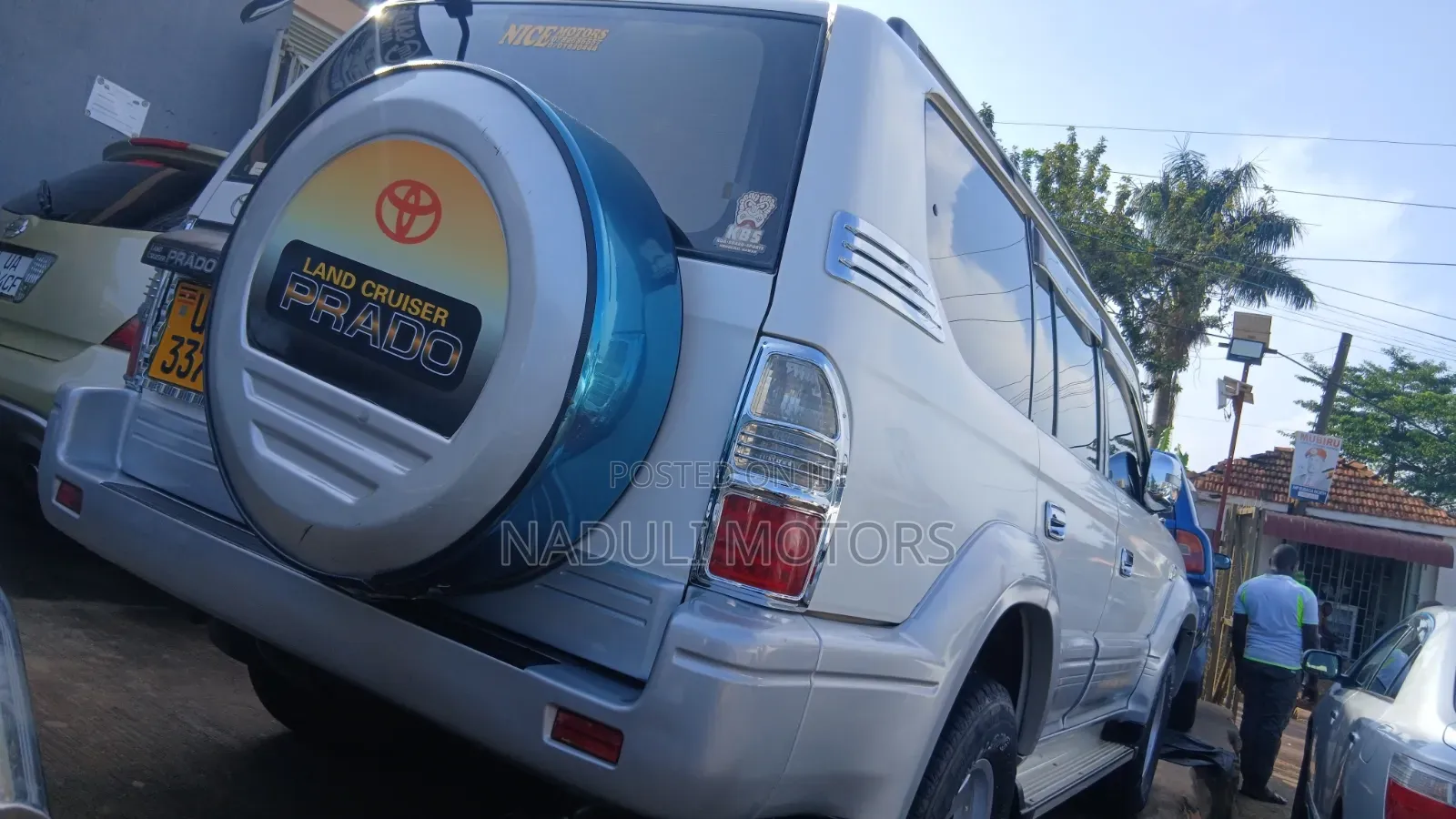 Toyota Land Cruiser Prado 2002 White