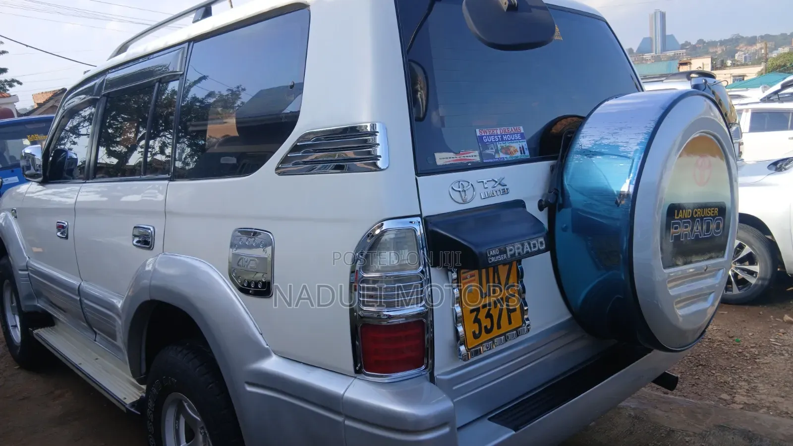 Toyota Land Cruiser Prado 2002 White
