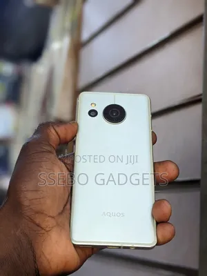 Sharp Aquos Sense 8 128 GB