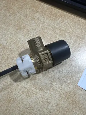 70-Bar Electronic Solenoid Valve / Expansion Refrigeration (Brand New)