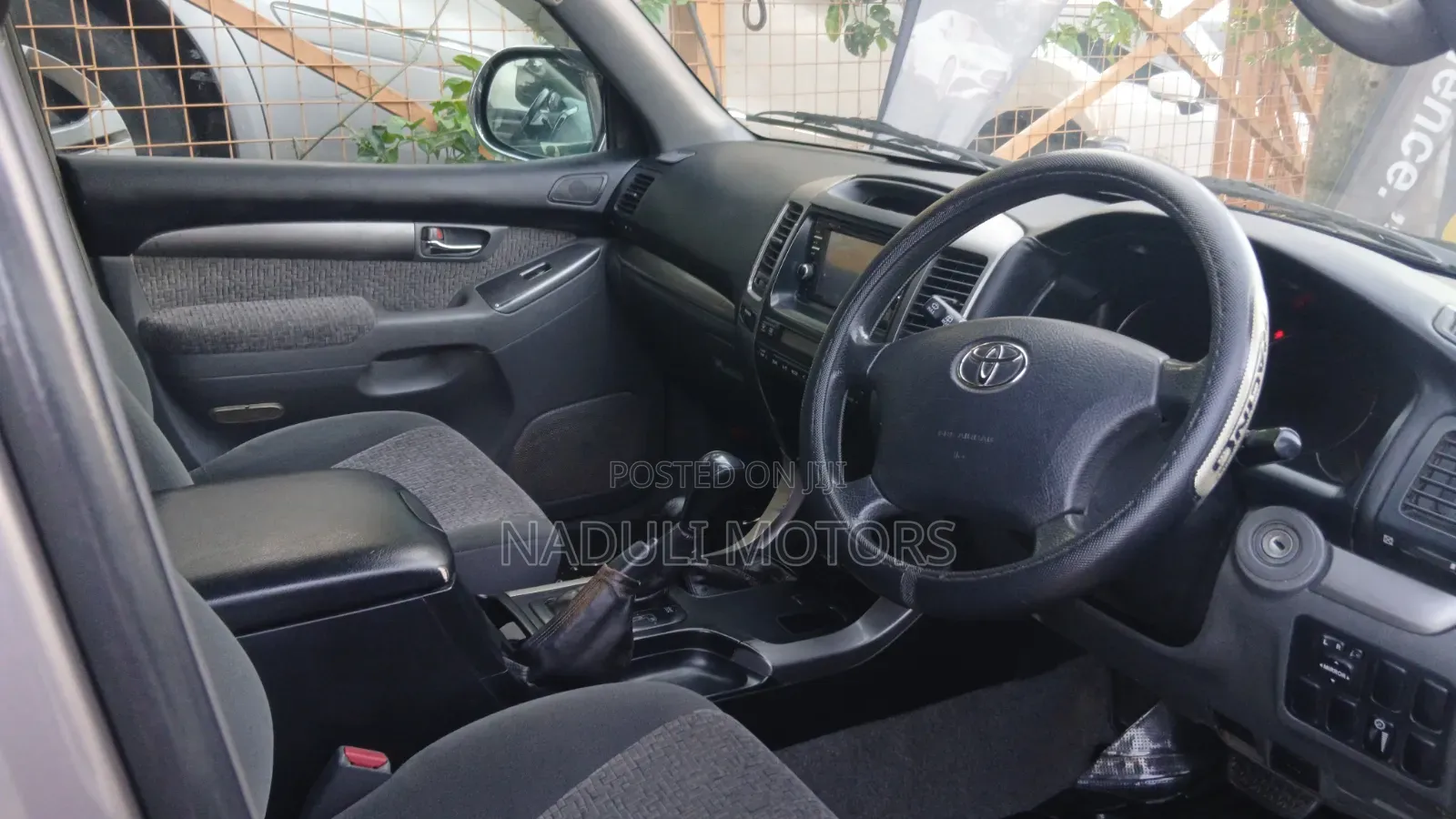 Toyota Land Cruiser Prado 2009 Gray