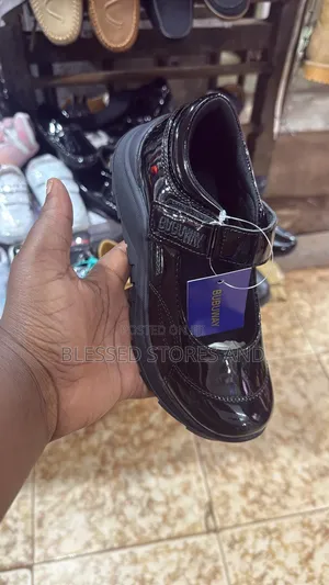 Girls Shinny Black School Shoes( 25-42)