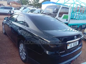 Toyota Mark X 2.5 AWD 2014 Black
