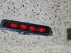 Mitsubishi L200 Straddle 1996 - 2006 Boot Reflector