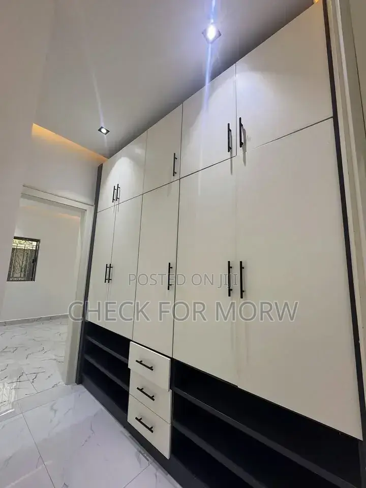 4bdrm House in Kyanja, Nakawa for sale