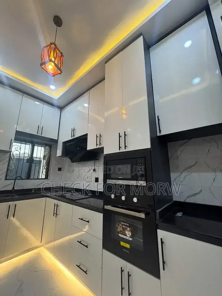 4bdrm House in Kyanja, Nakawa for sale