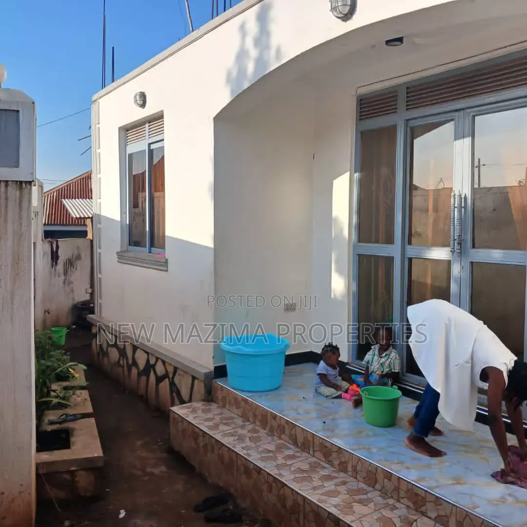 Mini Flat in Namasuba Kikajjo, Central Division for sale