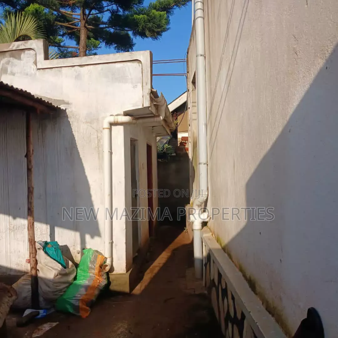 Mini Flat in Namasuba Kikajjo, Central Division for sale